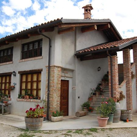 Agriturismo 'D Raine Montelupo Albese Екстер'єр фото