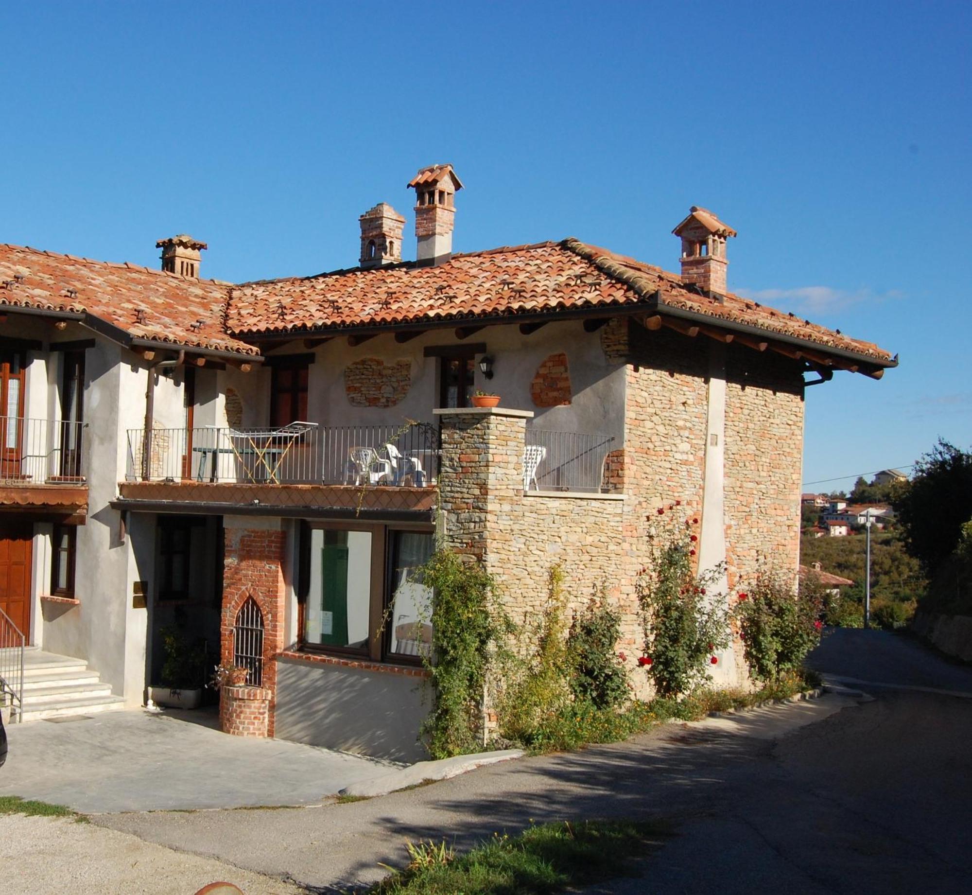 Agriturismo 'D Raine Montelupo Albese Екстер'єр фото